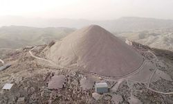 Rotanın son durağı Nemrut Dağı'na ziyaretçi akını  - Videolu Haber