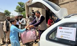 Selin vurduğu Afganistan’a İyilik Yolu’ndan insani yardım 