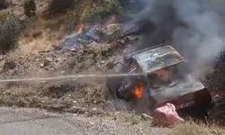 Besni'de alev alan otomobil küle döndü  - Videolu Haber