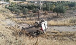 Adıyaman’da feci kaza:1’i ağır 4 yaralı  - Videolu Haber