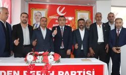 Partisinden istifa eden AK Parti Gerger Belediye Meclis Üyesi, Yeniden Refah Partisi'ne katıldı  - Videolu Haber