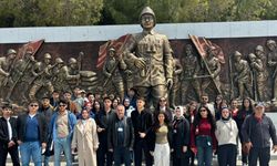Kahta Anadolu Lisesi öğrencileri, Osmanlı’dan Cumhuriyet’e uzanan tarihi süreci deneyimledi 