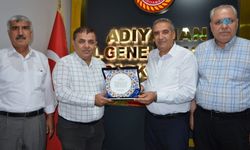 Adıyaman İl Genel Meclisi’nden, İl Özel İdaresi Genel Sekreteri Sami Işık’a teşekkür plaketi 
