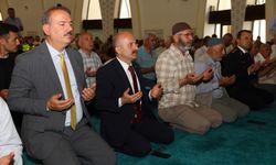 Adıyaman’da şehitler için mevlit okutuldu 