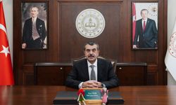 Bakan Tekin: ‘Tatil sadece dinlenmek değil, düşünmek ve gelişmektir’ 