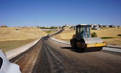 Belediye’den yol ve asfalt atağı, Başkan Hallaç: ‘Ulaşım daha kolay, yollar daha sağlam olacak’ 