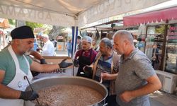 Adıyaman Belediyesi’nden 6 bin kişiye aşure ikramı  - Videolu Haber