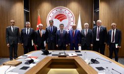 Adıyaman Milletvekilleri ve Ziraat Odası Başkanları Tarım ve Orman Bakanı ile görüştü 