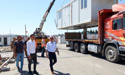 Adıyaman'da konteynerlerin kaldırma çalışması başladı 