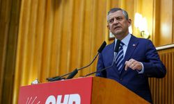 Özgür Özel: 'AK Parti, Cumhuriyet’in ilanına kanlı darbe diyen bir alçağı sahiplenmektedir' 