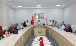 Vali Vekili Kapar’dan istihdam odaklı buluşma: İş Arayan Vatandaşlara Yönlendirme Desteği 