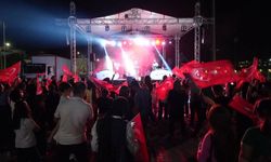 Adıyaman'da ‘30 Ağustos Zafer Bayramı’ konserine yoğun ilgi  - Videolu Haber