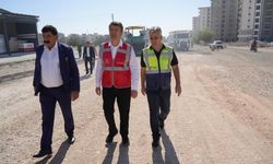 Adıyaman Belediyesi, Esentepe Caddesi’nde asfalt serim çalışmalarına başladı  - Videolu Haber