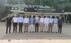 Milletvekili Doç Dr. İshak Şan, Adıyaman Havalimanı'nda karşılandı 