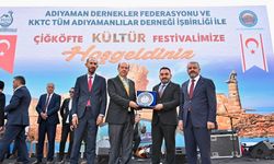 KKTC Cumhurbaşkanı Tatar'dan Adıyamanlı İş İnsanı Teke'ye Teşekkür Plaketi