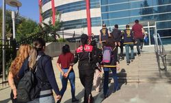 Osmaniye'den Adıyaman'a gelerek hırsızlık yapan 4 şüpheli tutuklandı