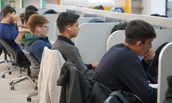 Adıyaman'da öğrenciler 'Yaşayan Kütüphane' ile konforlu ve dijital çalışma imkanı buluyor - Videolu Haber