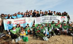 Adıyaman'da Yeşil Vatan Seferberliği: 10 Bin 500 Fidan Toprakla Buluştu