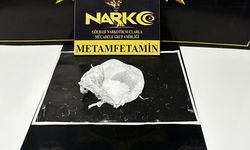 Gölbaşı'nda şüpheli araçta uyuşturucu ele geçirildi