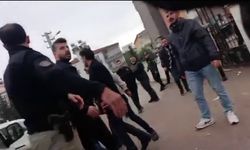 Adıyaman'da 6-7 Polisin Gazetecilere Saldırdığı Anlar Görüntülere Yansıdı - Videolu Haber