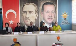 AK Parti Adıyaman İl Kadın Kolları'ndan 'Güven Toplumunun İnşası Ve Çözüm Yolları' eğitimi