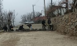 Çelikhan'da Yıldırım Beyazıt Caddesi'nde parke çalışmaları devam ediyor