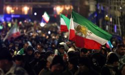 ABD'den kendi vatandaşlarına uyarı:' İran'dan çıkamıyorsanız Türkiye ve Ermenistan'a geçin'