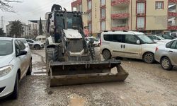 Adıyaman Belediyesi'nden bozulan yollara müdahale - Videolu Haber