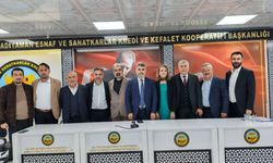 Adıyaman Berberler ve Kuaförler Odası'nda Mehmet İspir güven tazeledi