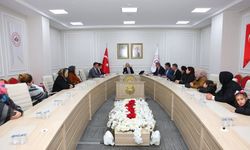 Adıyaman Valisi Osman Varol İş Arayan Vatandaşları Makamında Kabul Etti