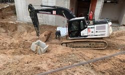 Adıyaman'da İş makinesiyle duvar arasına sıkışan işçi hayatını kaybetti