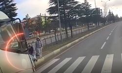 Bakan Ali Yerlikaya, yaya önceliğini hiçe sayan sürücüye ceza verildiğini açıkladı - Videolu Haber