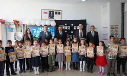 Başkan Mehmet Can Hallaç, öğrencilerin karne heyecanına eşlik etti