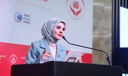 Çalışan anne ve babalar için doğum izinleri uzatılıyor