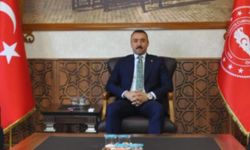 Çelikhan Kaymakamı Pelvan: 'Malatya Karayolu'nu kapattık, zorunlu olmadıkça trafiğe çıkmayın' - Videolu Haber