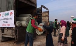 İHH, 2025'te Suriye'ye 972 tır insani yardım ulaştırdı - Videolu Haber