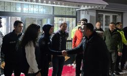 Kaymakam Algın, görev başındaki kamu personelinin yeni yılını kutladı