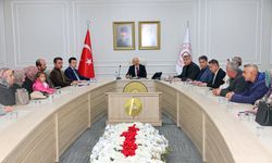 Adıyaman Valisi Varol kendi durumlarına göre iş arayan vatandaşlarla bir araya geldi