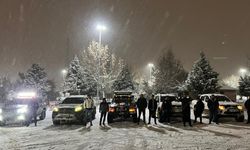 Sürücülere Perre Offroad Kulübü'nden yolda kalan sürücülere destek- Videolu Haber