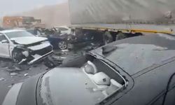 TAG Otoyolu'nda zincirleme kaza: 2 Ölü, 11 yaralı - Videolu Haber