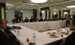 Vali Osman Varol, gazetecilerle kahvaltı programında buluştu - Videolu Haber