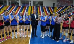 Adıyaman Kadın Voleybol Takımı 2. Lig'e yükseldi