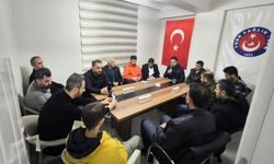 Adıyaman Türk Sağlık-Sen Depremde hayatını kaybeden sağlık çalışanlarını dualarla andı