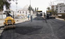 Adıyaman'da Arzumkent Caddesi yenileniyor: Asfalt serimine başlandı