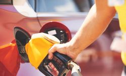 Benzine zam tarifesi Adıyaman'da pompa fiyatlarına yansıdı