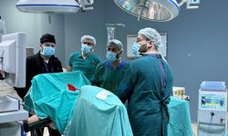 Kahta'da lazer destekli kapalı böbrek taşı ameliyatı başladı
