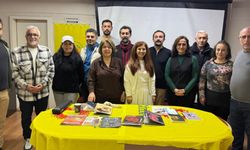 Kültür, Sanat ve Edebiyat Dergisi Mutenâ, İzmir'de 'Serbest Kürsü' programı düzenledi