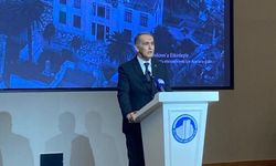 Mahmut Çuhadar, '6 Şubat' adlı şiirini okudu: 'Adıyaman'ın acısı acım, sevinci sevincimdir' - Videolu Haber