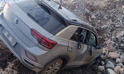 Otomobil şarampole devrildi: 4 yaralı