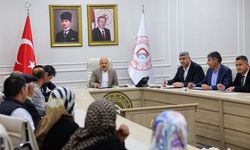 Adıyaman Valisi Osman Varol iş arayan vatandaşları kabul etti